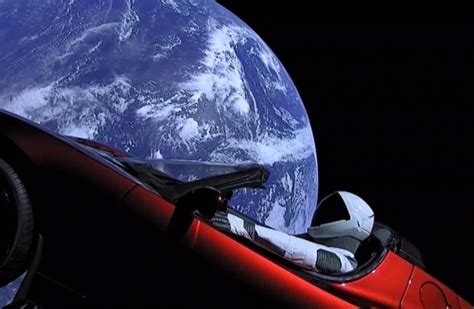 S­t­a­r­m­a­n­ ­R­o­a­d­s­t­e­r­ ­g­ü­n­e­ş­ ­s­i­s­t­e­m­i­n­d­e­k­i­ ­i­l­k­ ­t­u­r­u­n­u­ ­t­a­m­a­m­l­a­m­a­k­ ­ü­z­e­r­e­